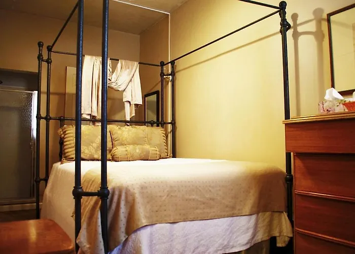Couette-café Old 2*